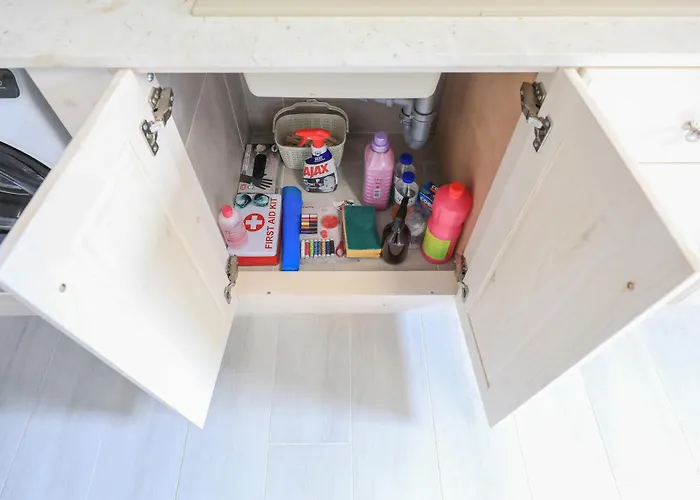 Το Πέτρινο Λουλούδι Της Ειρήνης Kálymnos