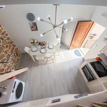 Το Πέτρινο Λουλούδι της Ειρήνης Kálymnos