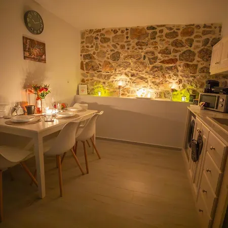 Το Πέτρινο Λουλούδι της Ειρήνης Apartmán Kálymnos